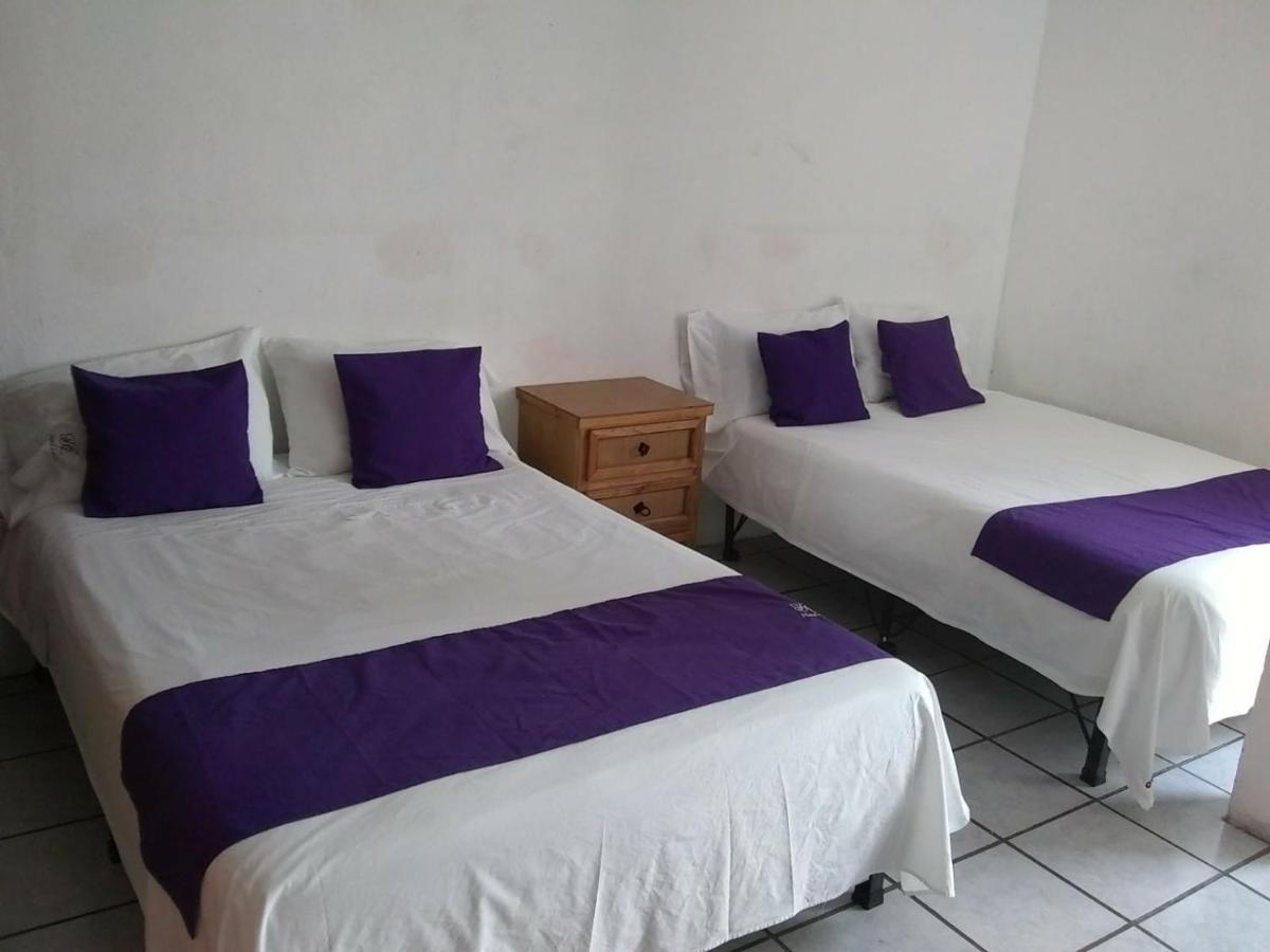 Hotel Posada Laura 圣胡安德里奥 外观 照片