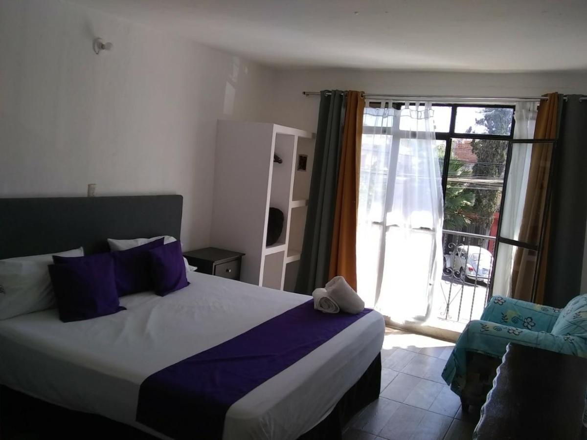Hotel Posada Laura 圣胡安德里奥 外观 照片