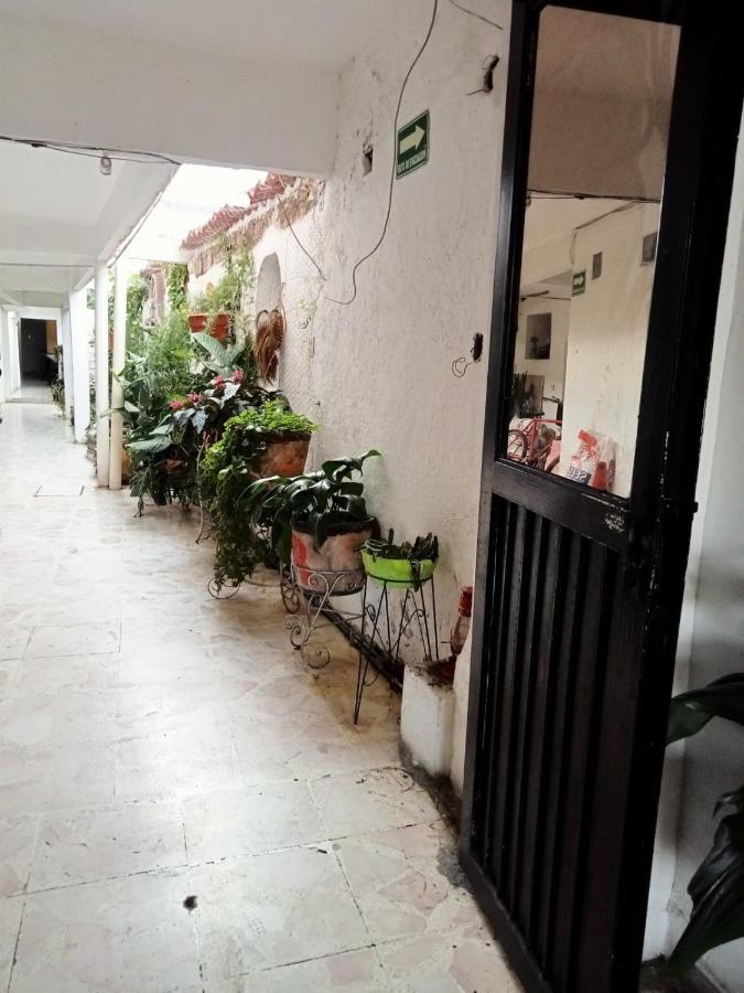 Hotel Posada Laura 圣胡安德里奥 外观 照片