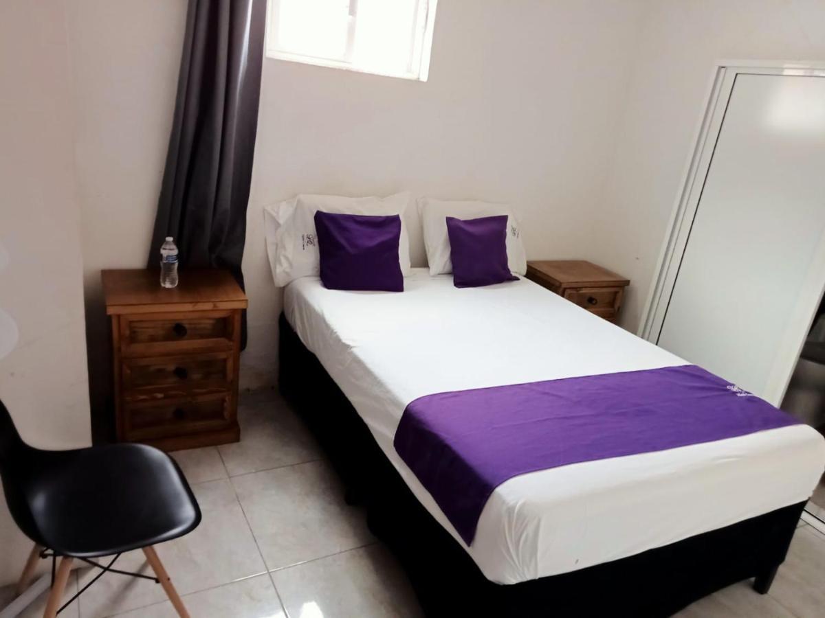 Hotel Posada Laura 圣胡安德里奥 外观 照片