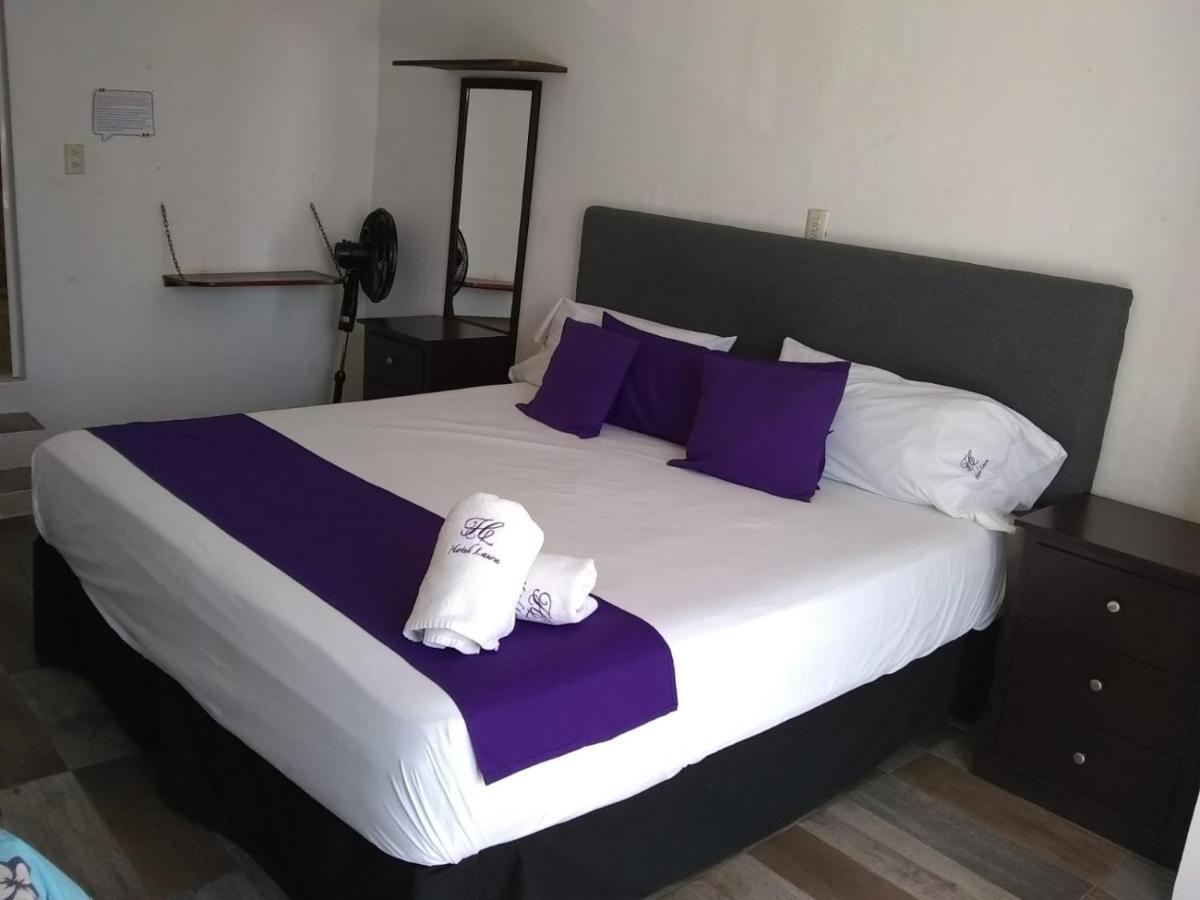 Hotel Posada Laura 圣胡安德里奥 外观 照片